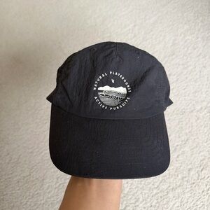 Vuori Charcoal Cap with Classic Logo